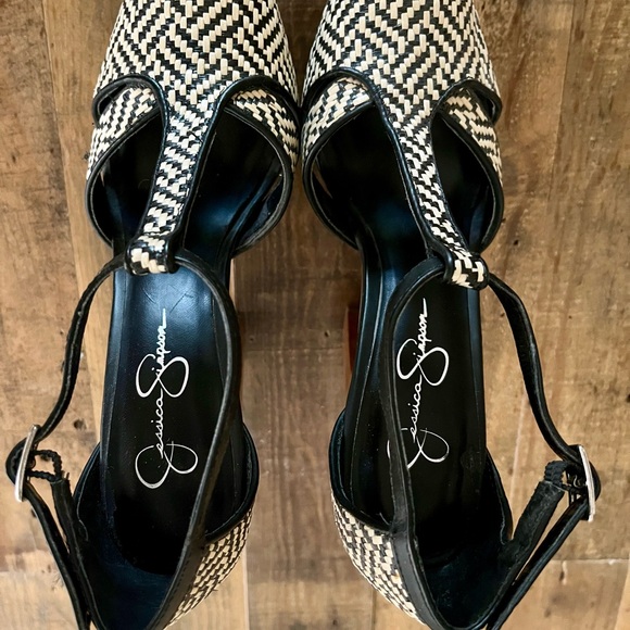 JESSICA SIMPSON WOOD PLATFORM HEELS SIZE 7.5 - Picture 5 of 8